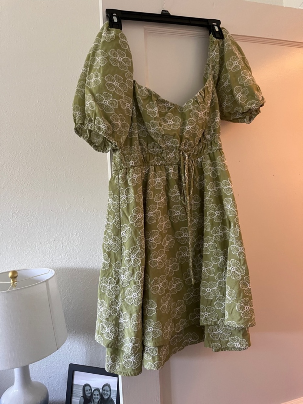 Olive Green Floral Puff-Sleeve Mini Dress